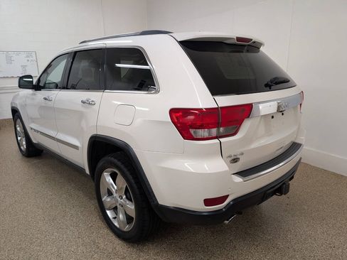Used 2012 Jeep Grand Cherokee Overland w/ Mopar Chrome Edition Group AWD/4WD image 3