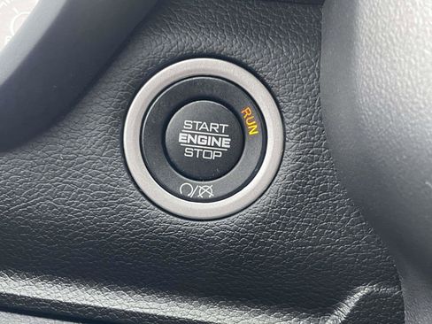 Used 2024 RAM 2500 Big Horn w/ Bed Utility Group image 28