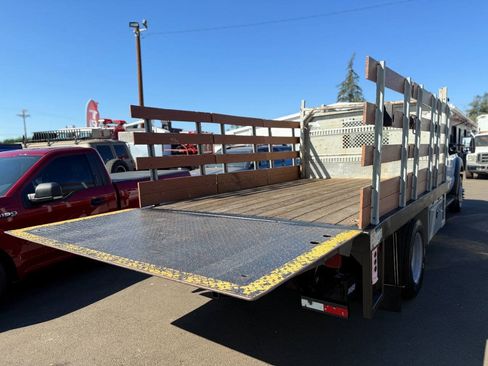 Used 2011 Ford F550 2WD Crew Cab Super Duty w/ Payload Upgrade Pkg image 17