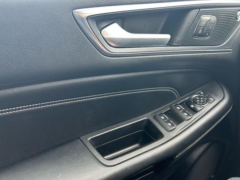 Used 2022 Ford Edge Titanium w/ Equipment Group 301A image 29