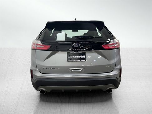 Used 2022 Ford Edge Titanium image 6