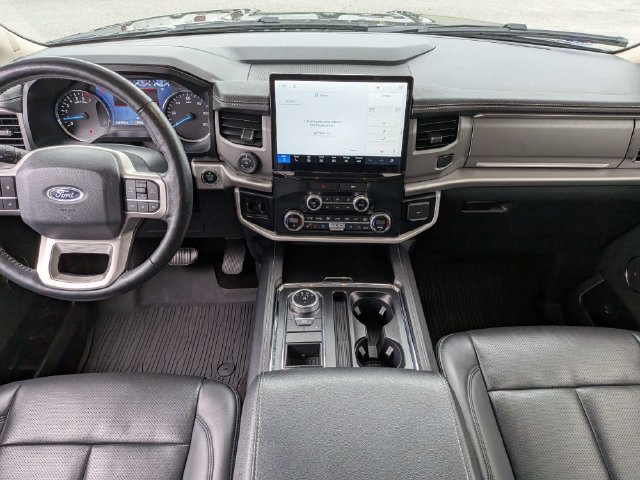 Used 2022 Ford Expedition XLT RWD image 13