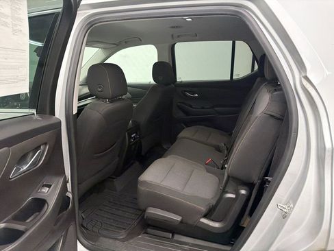 Used 2019 Chevrolet Traverse LS FWD image 21