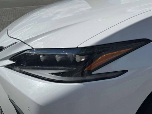 Used 2022 Lexus ES 350 F Sport w/ Accessory Package image 16