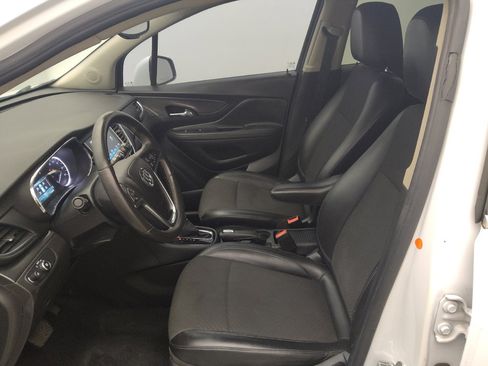 Used 2018 Buick Encore Preferred FWD image 17