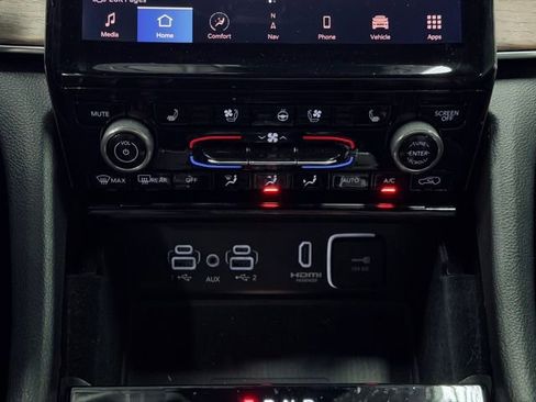 Used 2022 Jeep Grand Cherokee L Summit w/ Advanced Protech Group IV AWD/4WD image 42