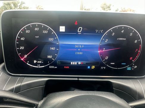 Used 2023 Mercedes-Benz C 300 Sedan image 29