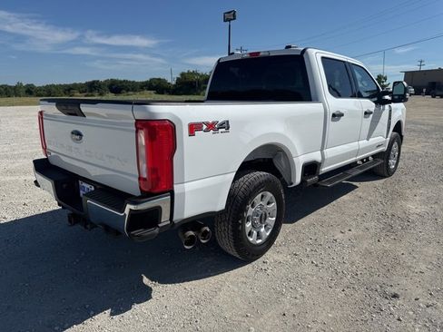 Used 2024 Ford F250 XLT w/ FX4 Off-Road Package image 6