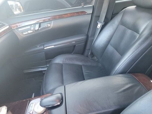 Used 2011 Mercedes-Benz S 550 S 550 image 6