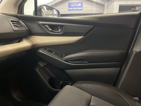 Used 2019 Subaru Ascent Premium w/ Popular Package #1 image 13