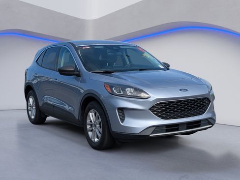 Used 2022 Ford Escape SE FWD image 5