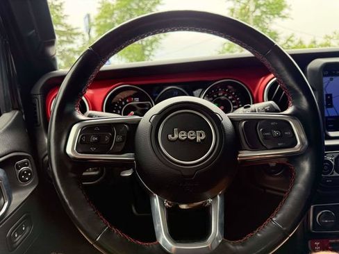 Used 2021 Jeep Wrangler Unlimited Rubicon w/ Uconnect 4C Nav & Sound Group AWD/4WD image 22