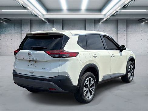 Used 2021 Nissan Rogue SV AWD/4WD image 4