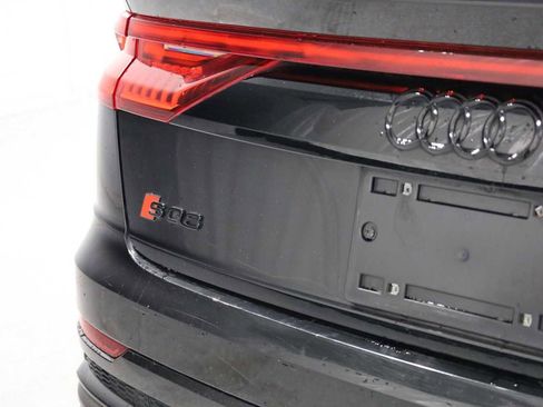 Used 2023 Audi SQ8 Prestige image 8