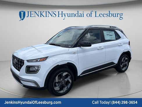 New 2026 Hyundai Venue SEL FWD image 11