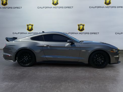 Used 2021 Ford Mustang GT Premium w/ GT Performance Package RWD image 4