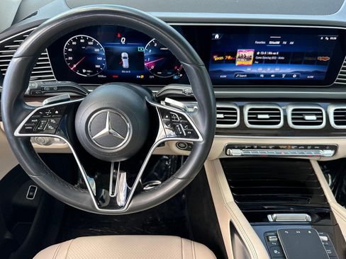 Certified 2024 Mercedes-Benz GLE 350 4MATIC image 4