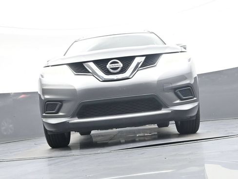 Used 2015 Nissan Rogue SV w/ SV Premium Package FWD image 48
