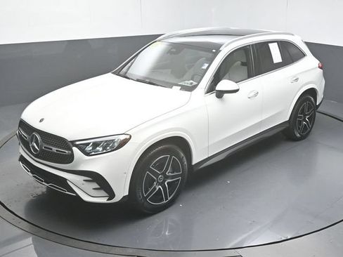 Used 2026 Mercedes-Benz GLC 300 image 46