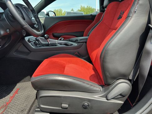 Used 2022 Dodge Challenger R/T Scat Pack RWD image 14