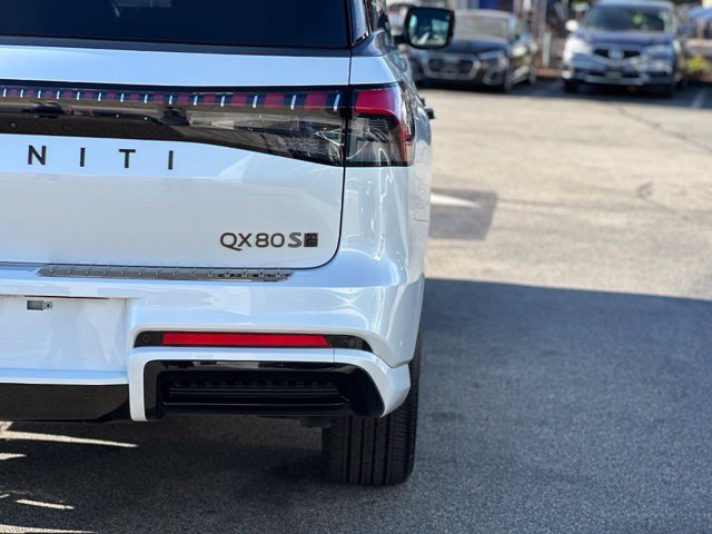 Certified 2026 INFINITI QX60 Luxe w/ Cargo Package AWD/4WD image 5