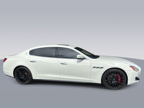 Used 2014 Maserati Quattroporte GTS RWD image 2