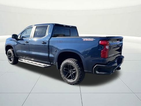 Used 2020 Chevrolet Silverado 1500 LT Trail Boss image 3
