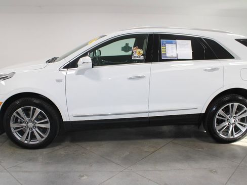 Used 2024 Cadillac XT5 Premium Luxury image 6