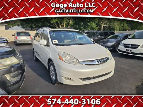 Used 2008 Toyota Sienna XLE Limited w/ XLE Limited Pkg 2 FWD image 1