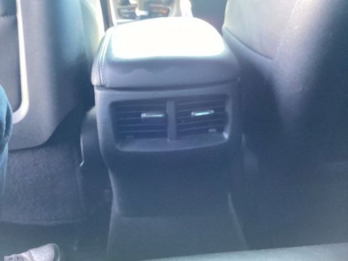 Used 2022 Dodge Challenger R/T Scat Pack w/ T/A Package image 19