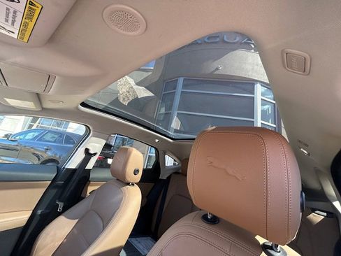 Certified 2021 Jaguar E-PACE SE image 13