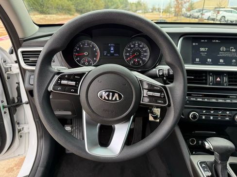 Used 2020 Kia Optima LX image 15