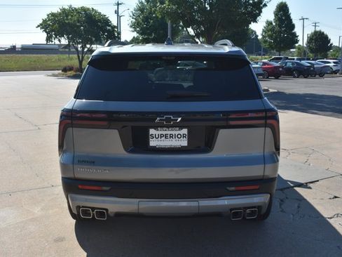 New 2026 Chevrolet Traverse LT w/ Driver Confidence Package FWD image 6