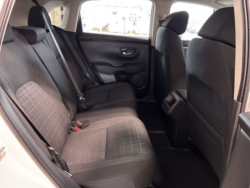 Certified 2026 Honda HR-V LX image 21