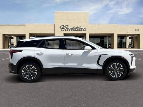 Used 2024 Chevrolet Blazer EV LT AWD/4WD image 4