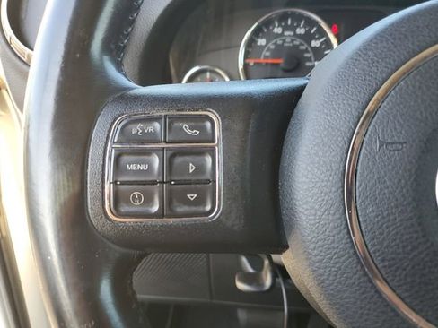 Used 2018 Jeep Wrangler Unlimited Sport w/ Connectivity Group image 18