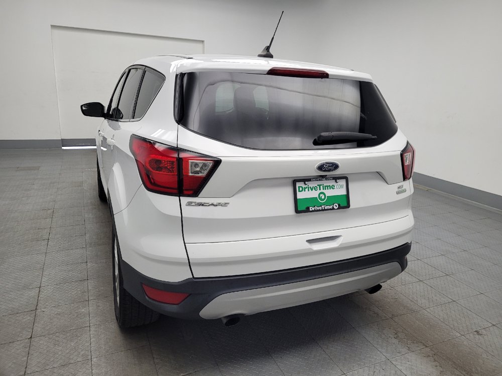 Used 2019 Ford Escape SE FWD image 6