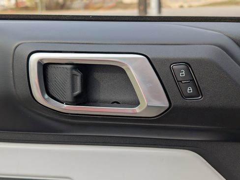 New 2025 Ford Bronco Stroppe Edition image 24