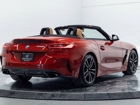 Certified 2022 BMW Z4 M40i w/ Premium Package image 10
