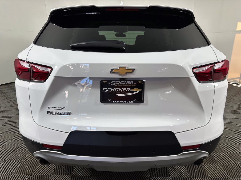 Used 2020 Chevrolet Blazer LT FWD image 4
