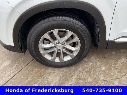 Used 2020 Hyundai Santa Fe SE w/ Cargo Package AWD/4WD image 10