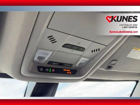 Used 2023 GMC Acadia SLT image 48