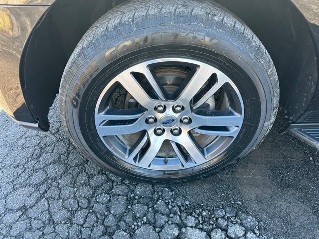 Used 2024 Ford Expedition Limited AWD/4WD image 10