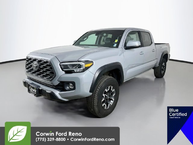 Used 2020 Toyota Tacoma TRD Off-Road w/ TRD Premium Off Road Package AWD/4WD image 4