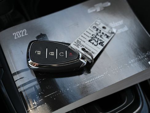 Used 2022 Chevrolet TrailBlazer LT w/ Convenience Package image 28