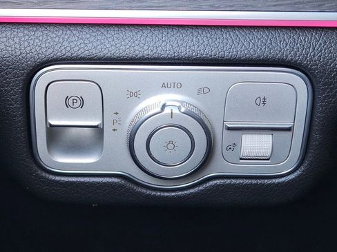 Used 2022 Mercedes-Benz GLS 450 GLS 450 image 21