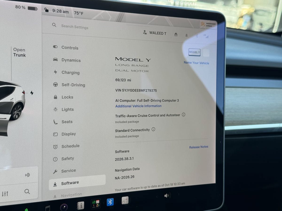 Used 2021 Tesla Model Y Long Range AWD/4WD image 34