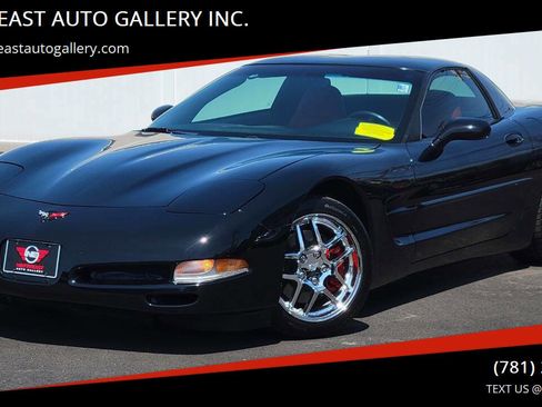 Used 1999 Chevrolet Corvette Coupe w/ Lighting Pkg RWD image 1