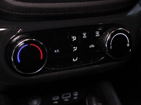 Used 2021 Chevrolet TrailBlazer LS image 16