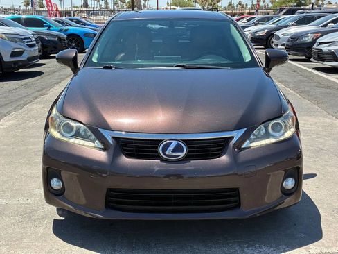 Used 2013 Lexus CT 200h w/ Premium Pkg w/Navigation FWD image 12